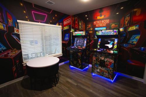 Broken Arrow House | Retro Rose Retreat-Rose District