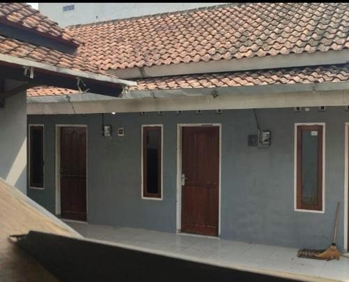 Java House | Reza Kost