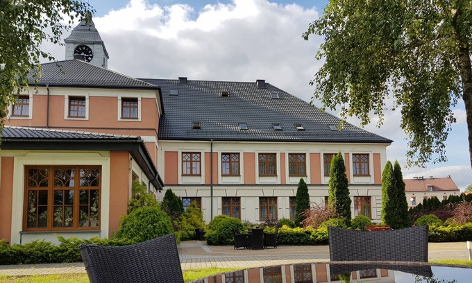 Trzebinia Hotel | Rezydencja Pod Zegarem