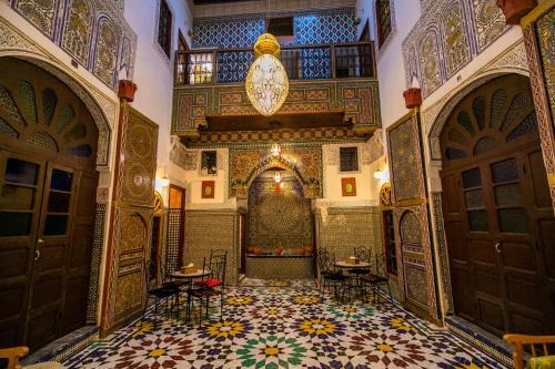 Zekkak Er Roumane House | Riad Qamar Fez