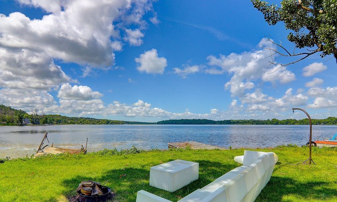 Roseneath Cottage | Rice lake 3 bedrooms waterfront cottage
