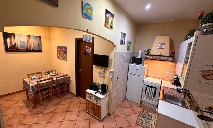 Naples City Centre Apartment | "Ricomincio Da Qui" a few steps from the historic center