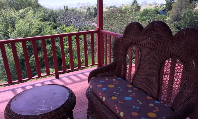 San Rafael de Heredia Ski Chalet | Right Around the Corner, Near Everywhere You Want to the Heredia Hills