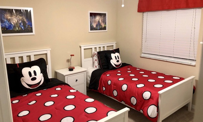 Crestwynd Bay House | Right Left Right To Disney! (3 Turns To Disney)