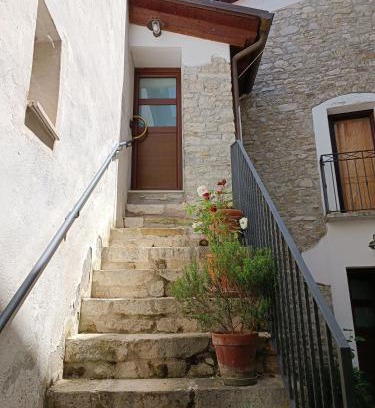 Pietrelcina House | Rione Castello