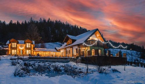 Gura Humorului Ski Chalet | Rita Art Chalet Voronet