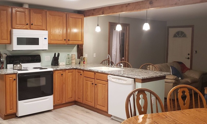 Mantua House | River Retreat - convenient location