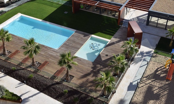 Seixal Apartment | * River Terraces * Superb residence in the south bay of Lisbon, on the banks of the Tagus River