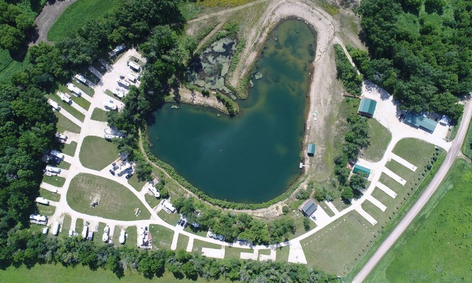 Littleport RV Rental | River Valley Campground
