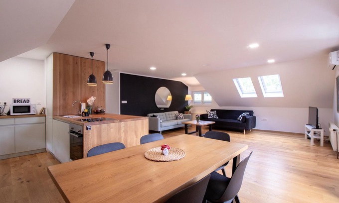 Bohinjska Bela Apartment | River Valley Vista Apartment