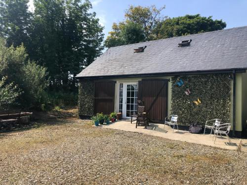 Muff House | River View Cottage