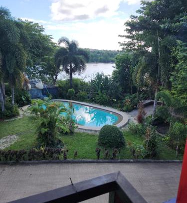 Dauis Apartment | Riverduplex - Luxury duplex at a fair price