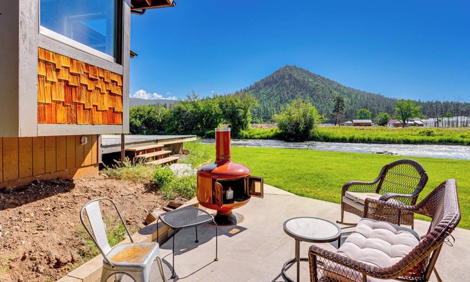 Bayfield House | Riverfront Bayfield Home w/Deck & Gas Grill
