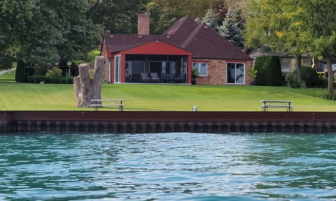 St. Clair House | Riverfront home 4 Beds/2 baths and walking distance to downtown.