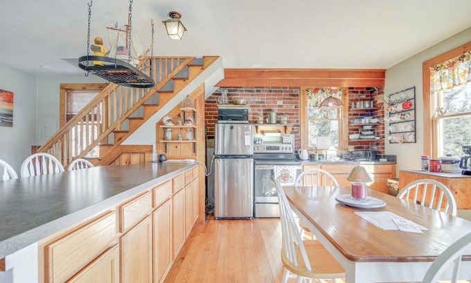 Kingston Cottage | Riverfront Kingston Cottage w/Deck, 2 Mi to Beach