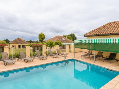 Saint-Nexans House | Riverside Comfort, Saint-Nexans