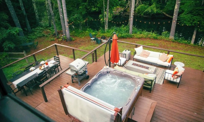 Webster House | Riverside Retreat w/Hot Tub, Gym & Dock