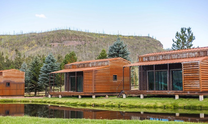 Springerville Cabin | Riverside Suite Casita 3