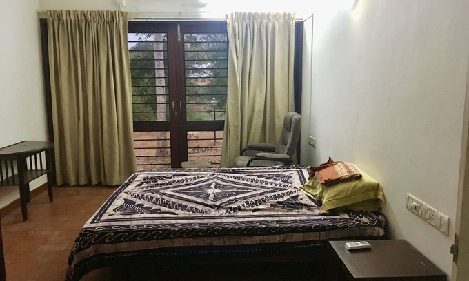Neyyattinkara Villa | Riverside Vacation Villa
