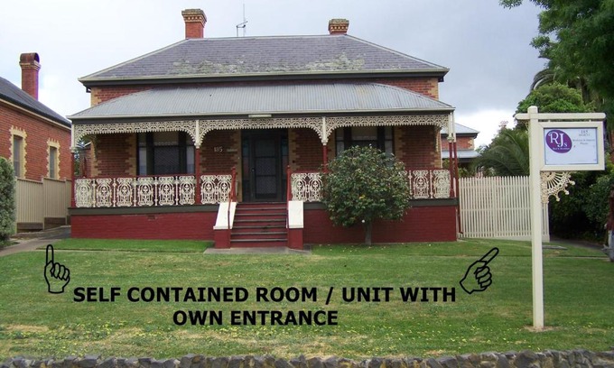 Maryborough Bed & Breakfast | RJ's Bed & Breakfast