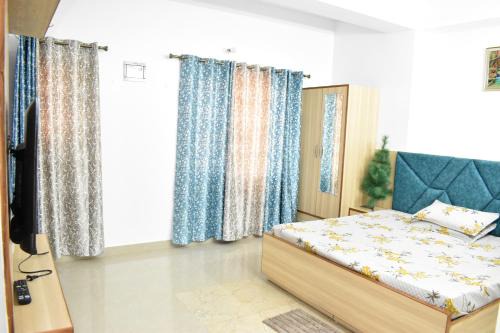 Sanjauli Bed & Breakfast | RKM Biulding Sharma B&B
