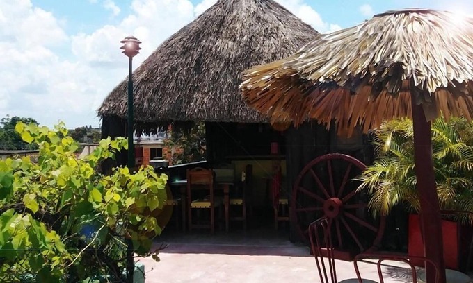 Pinar del Rio Bed & Breakfast | Robaina House