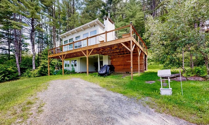 West Townshend House | Robin's Perch