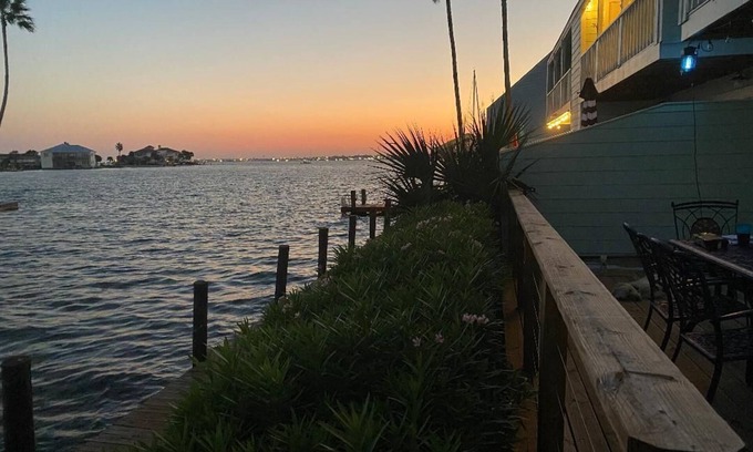 Key Allegro Condo | Rockport(Little Palm@ Key Allegro)Waterfront Beautiful Condo Close to Everything