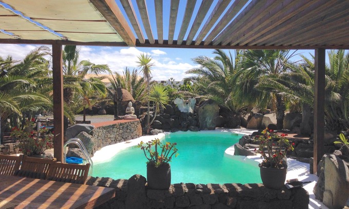 La Oliva House | rockstones house . .