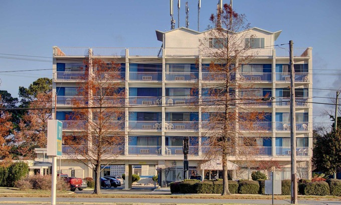 Norfolk - Virginia Beach Hotel | Rodeway Inn Norfolk