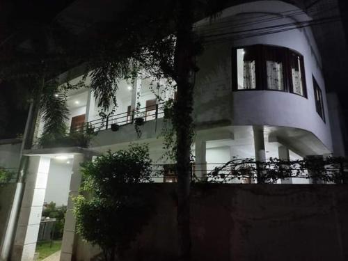 Hendala House | Rohan's Residence