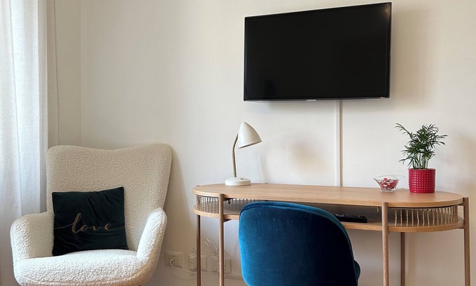 Monte Sacro Apartment | Roma [appartamento Moderno e Luminoso]