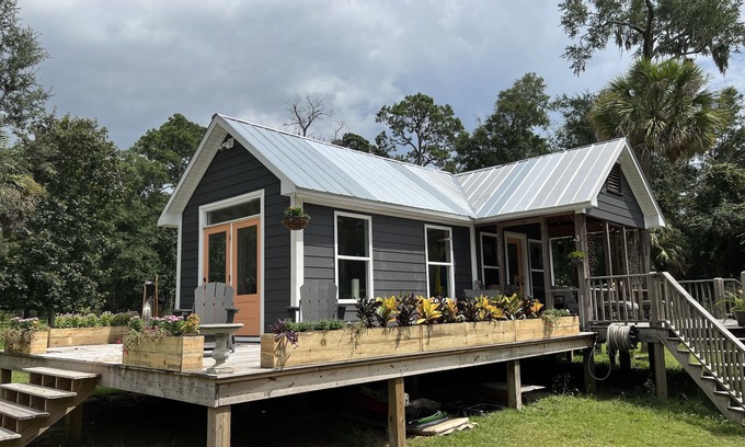 Edisto Island Cottage | Romantic Cottage in ACE Basin rich w/SC history