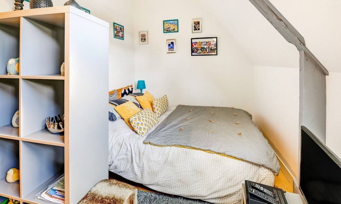 Isigny-sur-Mer Apartment | Romantic Escape in Normandy