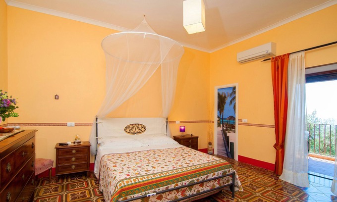 Colli di Fontanelle House | romantic gallium vacation home