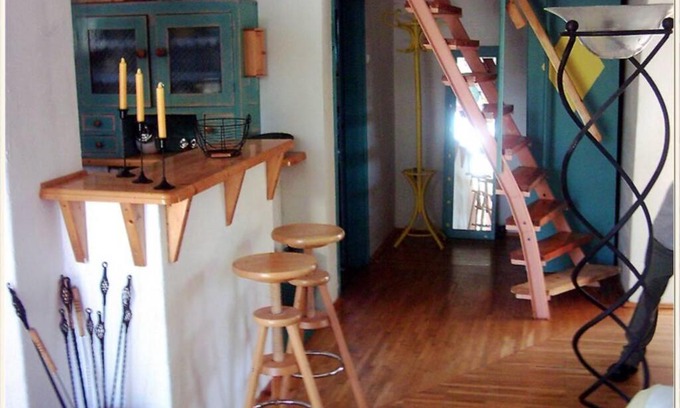 Komarom House | Romantic Holiday Cottage by the Danube