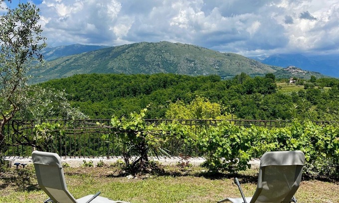 Fontechiari House | Romantic home in a quaint Italian village.Small dogs allowed