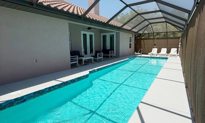 South Venice House | Romantic Home in Venice