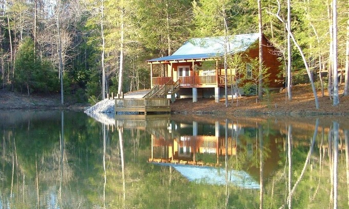 Muddy Pond Cabin | Romantic Secluded Cabin For Two