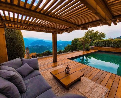 Busserach Apartment | ROMANTIC SUlTE WITH AMAIZING VIEW