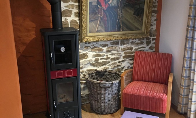 Burgsalach Apartment | Romantic vacation home in the heart of Franconia between the Altmühltal Nature Park and the Franconian Lake District