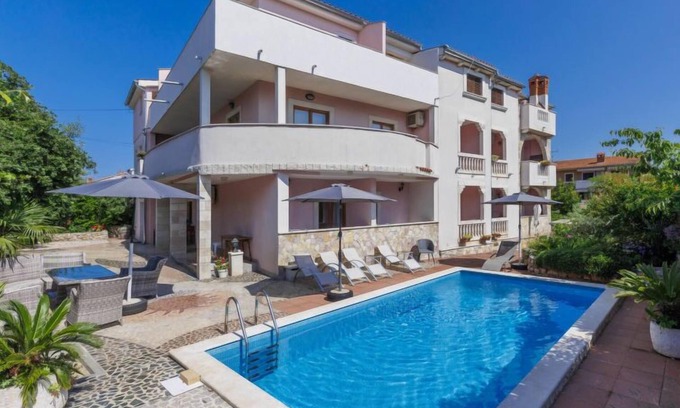 Rovinj Apartment | Romantika by Interhome