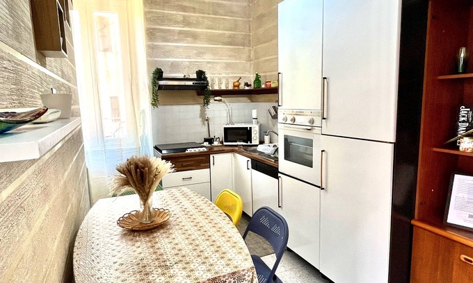 Quartiere XXIX Ponte Mammolo Apartment | ROMUhouse economy apartment