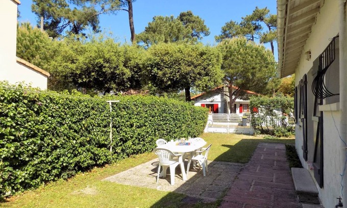 Ronce-les-Bains House | Ronce les Bains - SEMI-DETACHED HOUSE with PRIVATE GARDEN under the pines