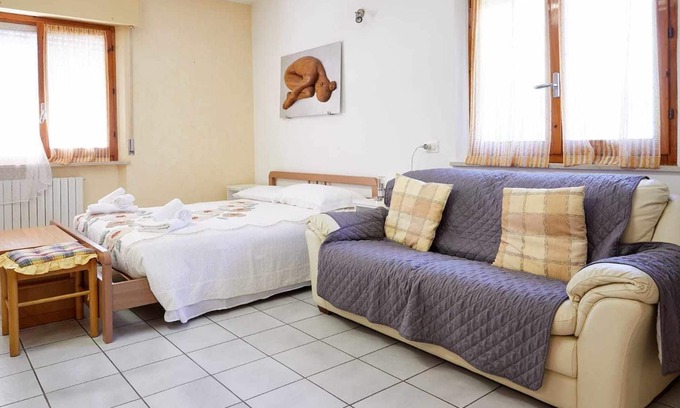Camerano Apartment | Room 143- Apartment near the center
