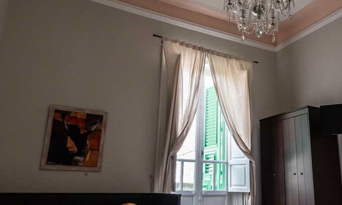 Messina Apartment | Room '1924' with Balcony, Wi-Fi and Air Conditioning