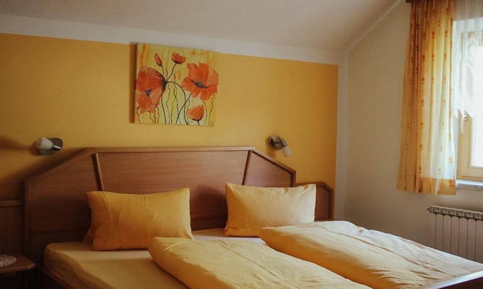 Winklern Apartment | Room 2 Stronachkogel - House Rupitsch