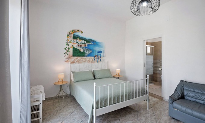 Pagani Bed & Breakfast | Room 'Camera Tripla Costiera' with Shared Terrace, Wi-Fi and Air Conditioning