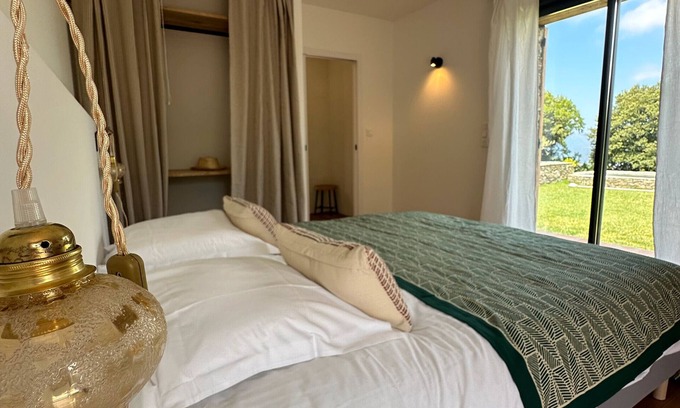 Murato Apartment | Room 'Chambre 2' with Mountain View, Wi-Fi and Air Conditioning