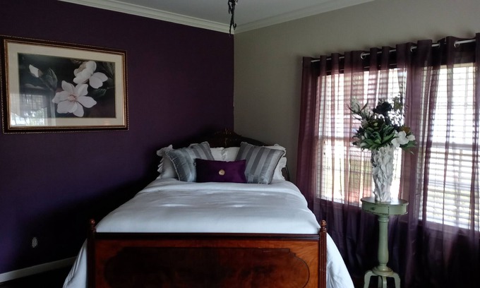 El Campo House | Room for RENT! Peaceful, Bring your favorite book . Relaxing hm for Single Lady
